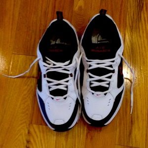 Nike Air Monarch 11.5 Wide